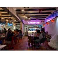 Trendy Roasted Meat Place @ SG