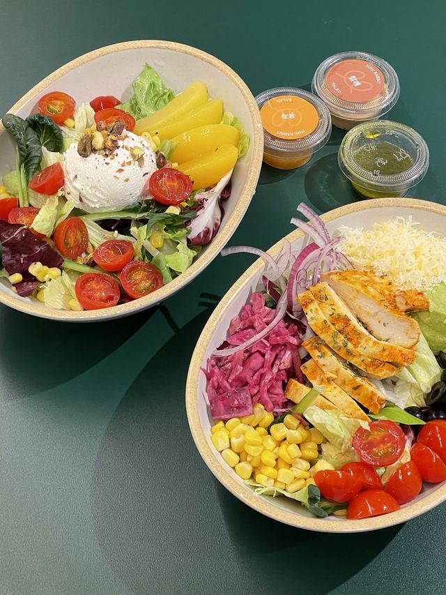 < 안국역 맛집 > 해외 감성 느낌이 물씬나는 프레첼 & 샐러드 맛집, 핑크래빗가든 🥗