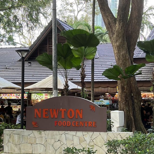 Newton Food Centre-tourist, locals must visit