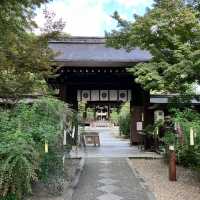 【京都】京都三名水を味わえ四季の花が楽しめる