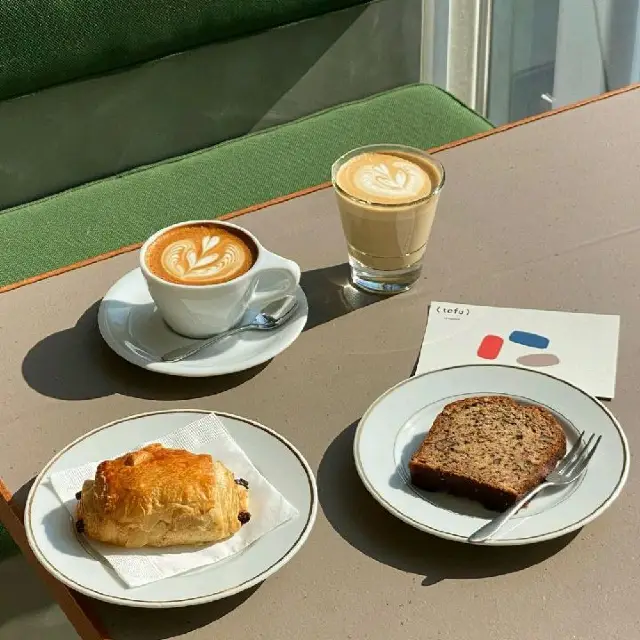 Amazing Croissant 🥐 for my Afternoon Tea 