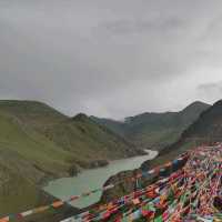 Tibet : expectations and reality