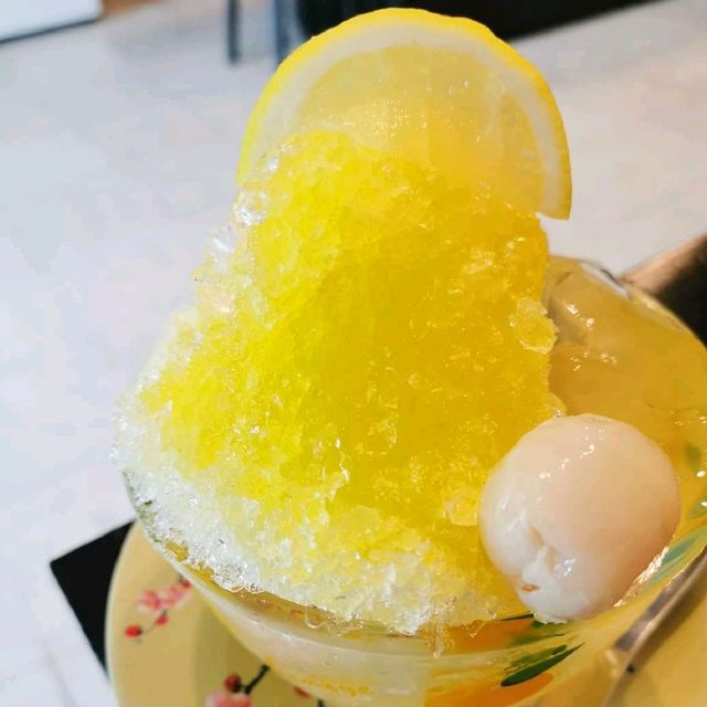You Hui Cafe' & Souvenir คาเฟ่เก๋ๆ จ.ปัตตานี