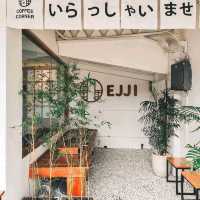 EJJI COFFE CORNER