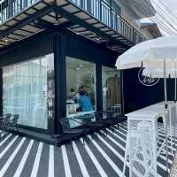  In Town cafe🏡☕🍰