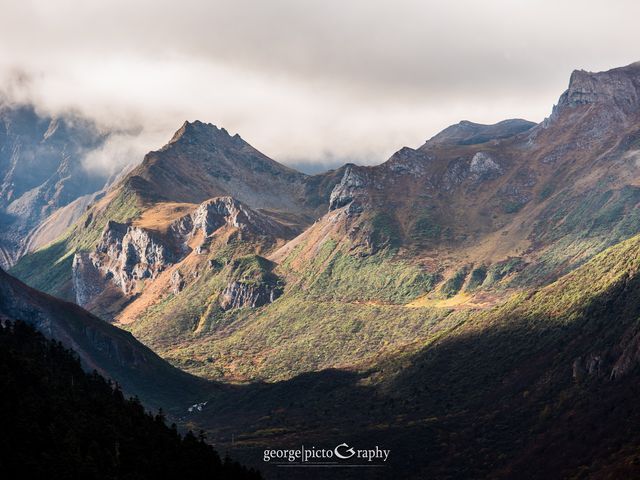 Huanglong Valley