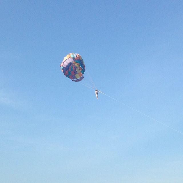 paragliding in Phuket 