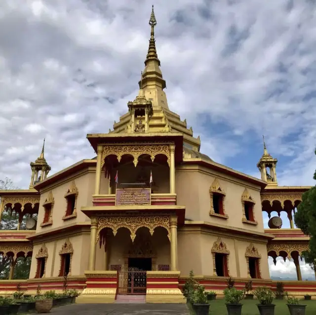 Wat Phraya phonephao