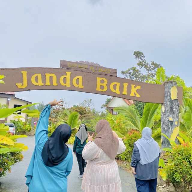 SUGEH HILL RESORT