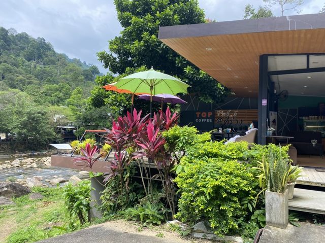 คาเฟ่ชิคๆ ใกล้ชิดธรรมชาติ@คีรีวง