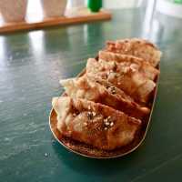 《餃子界都有土匪雞?🤎》