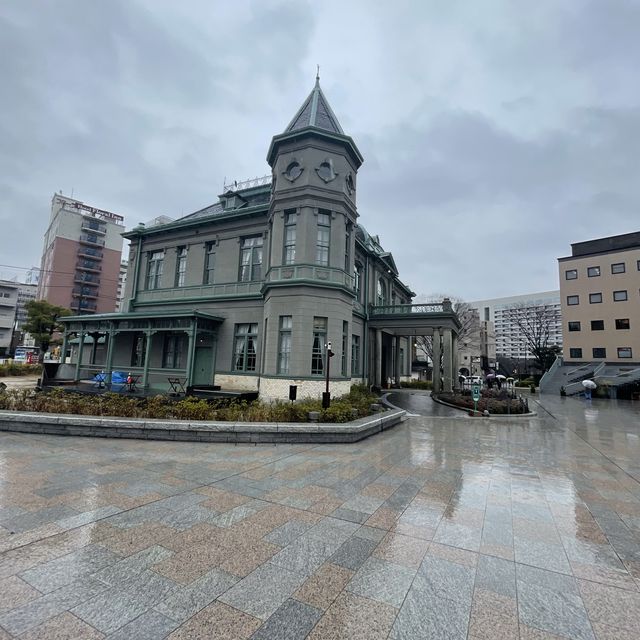 公会堂前広場
