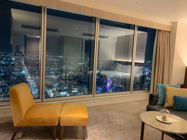 大阪　ラグジュアリーホテル　大阪マリオット都ホテル天空のルームツアー❗️