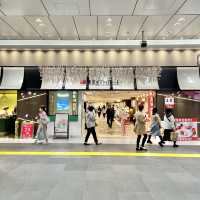 春爛漫の東京駅