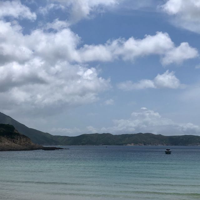 Sai Wan Beach - The beach of paradise in Hong Kong