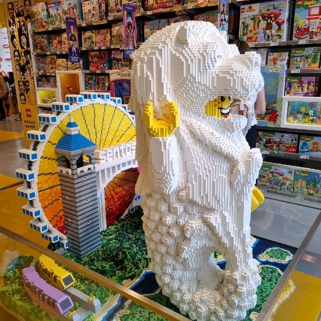 The Humongous Lego Land Store