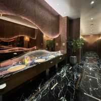 🇹🇭 Iconsiam toilets arts
