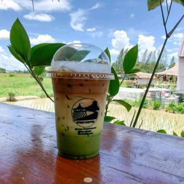 🌾🌾"ลานนา coffee" 🧋🧁จ.พัทลุง⛰️