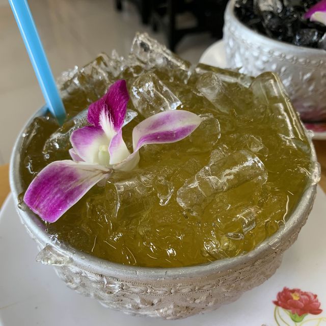 去大城必食的。。。船麵🛶