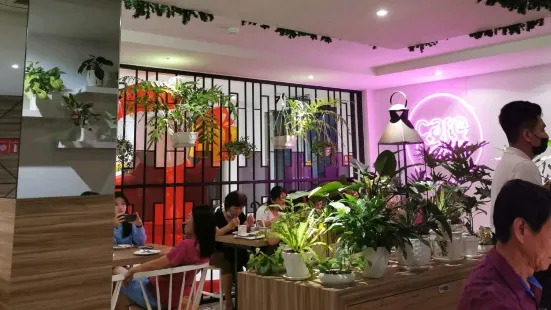 Cafe Cafe at Giant Sibu