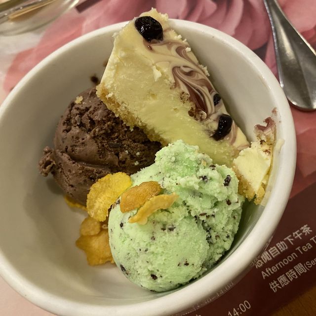 《台北》兄弟大飯店 薔薇廳！😆