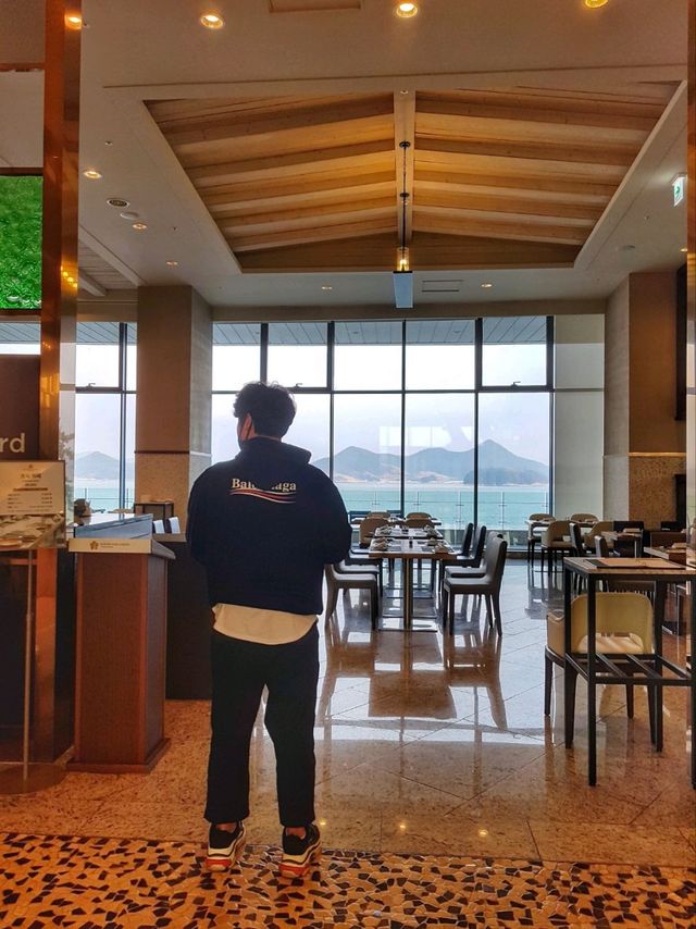 통영 스탠포드 호텔앤리조트, 생각보다 넓었던 디럭스 더블룸🏨