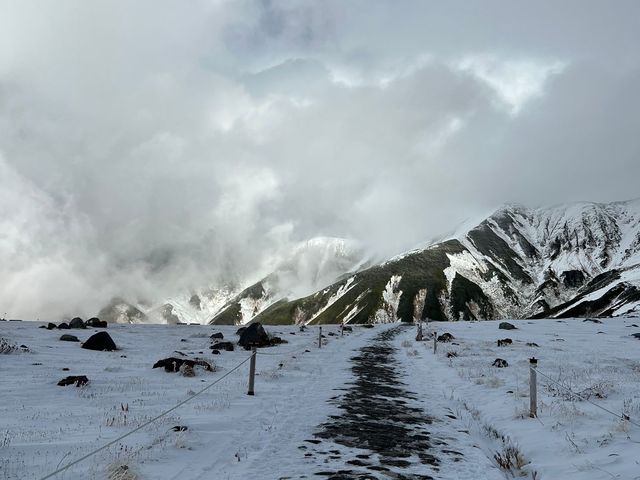 沒有大雪牆的立山黑部 