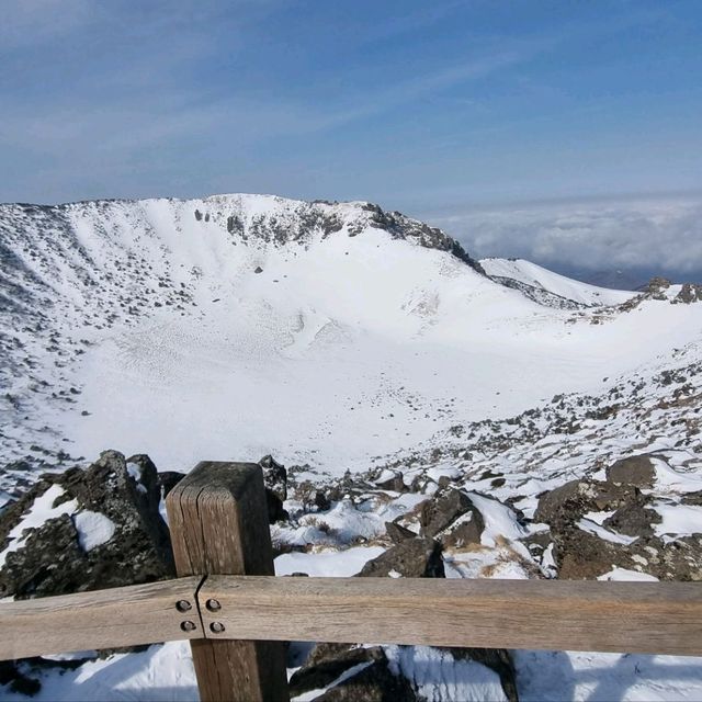 제주도 설산의 매력, 한라산은 겨울이 가장 예쁘다