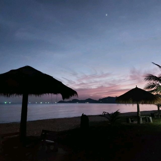 น้ำใส ทะเลสวย 