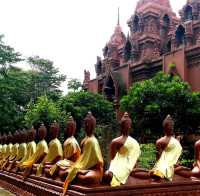 ทำบุญไหว้พระ กับครอบครัว