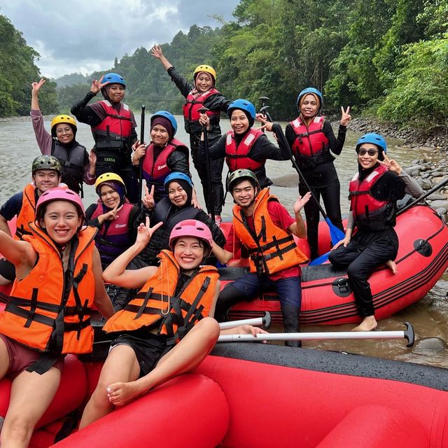 Kiulu White Water Rafting  (Level 1 - 2) 