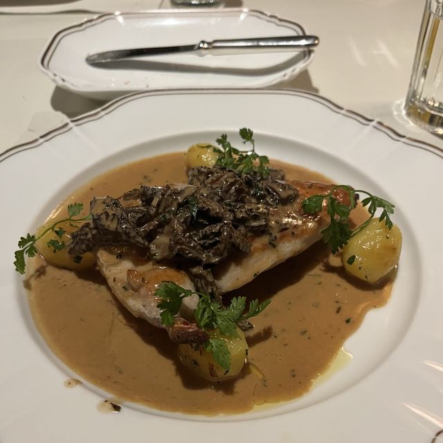 Rosewood Hotel 瑰麗酒店 Rosewood Hotel 瑰麗酒店