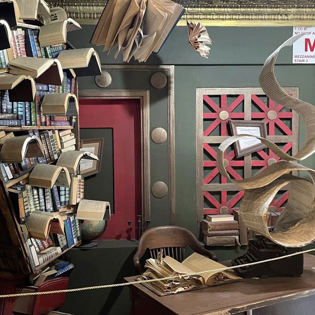 LA The last book store