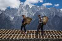 Tiger Leaping Gorge (虎跳峡) - Lijiang