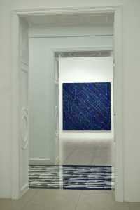 Shanghai Bund's small-scale professional free art exhibition, reservation required to limit the number of visitors.