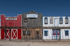 Adventurous Scavenger Hunt! - Kingman Kicks & Hidden Picks | 220 N 4th St