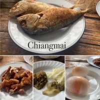 กินร้านดังไก่ทอดเที่ยงคืน สาขา 2บ้านมอญ