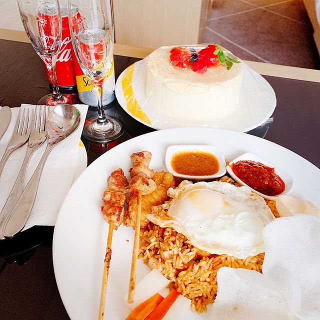 /Holiday Inn食食食5餐滿足之旅/