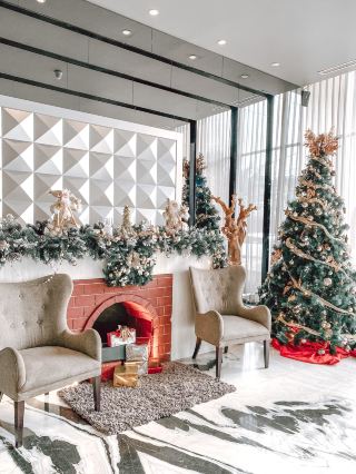 Year-End Staycation at Aston Pasteur