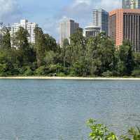 沿梧桐河行走，一路飽覽深圳和香港的城鄉美景