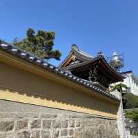 入ると空気が変わります。