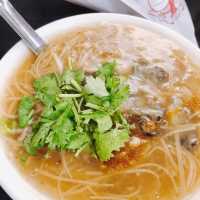 排隊美食🍜🥓Ukuko Oyster Thin Noodles 油庫口蚵仔麵線+炭烤香腸