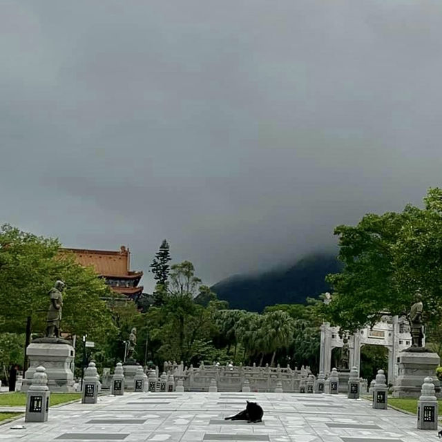 The Tian Tan Buddha Statue