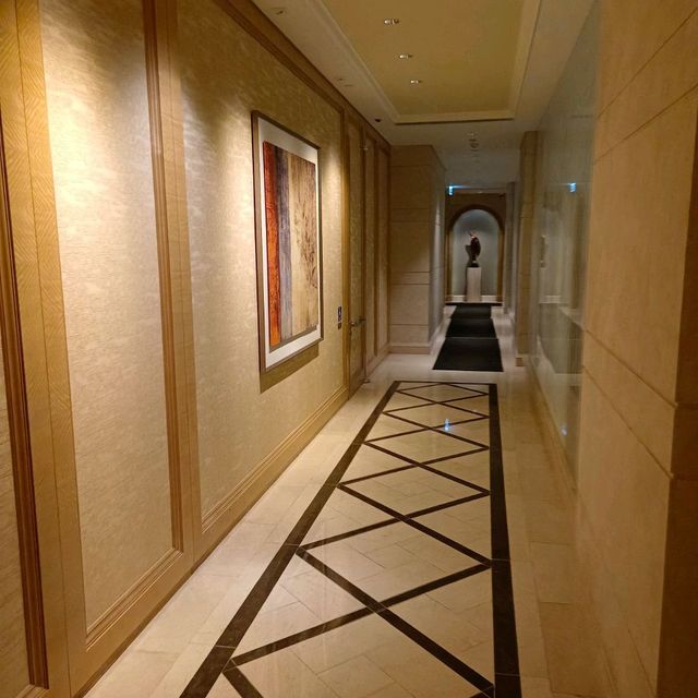 聖誕好去處帝苑酒店、頂樓花園和游泳池、看夜景！