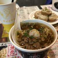 高円寺で屋台風台湾料理に舌鼓