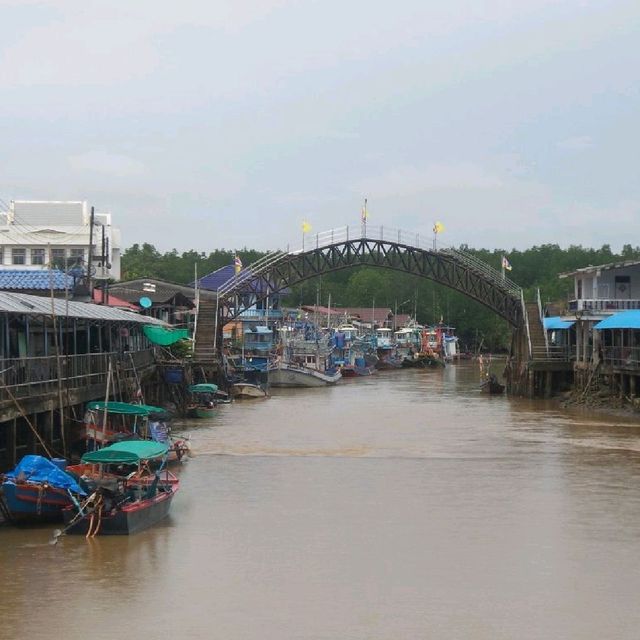 บ้านน้ำเชี่ยว
