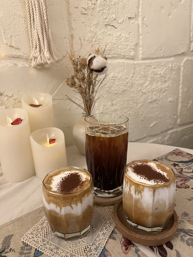 [서울] 옷장 속 카페☕️, 신흥시장 꾸에바마테라