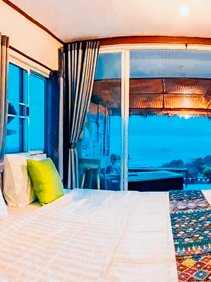วิวกิ่วม่วง 360 องศา cafe and camping 