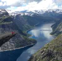 Edge of Trolltunga