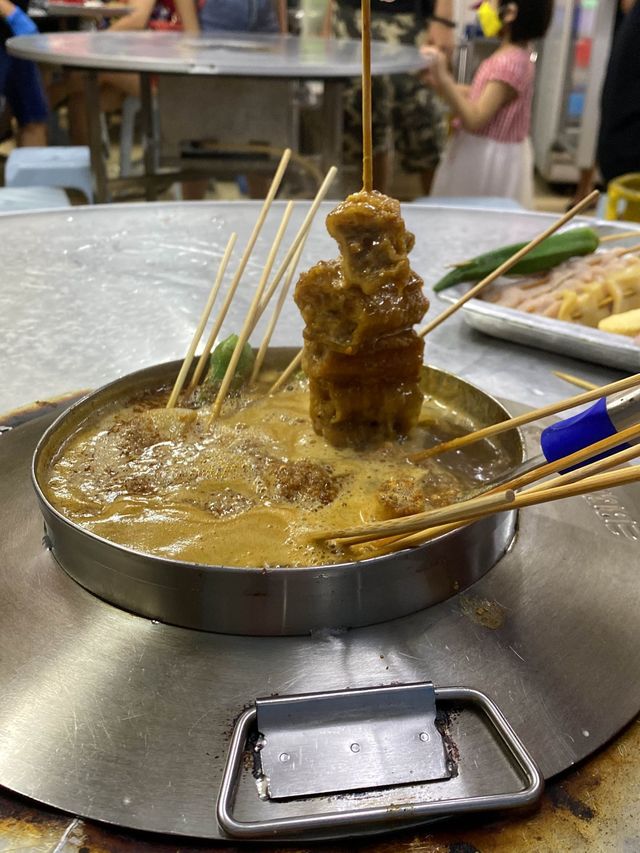 马六甲美食之一 satay loklok